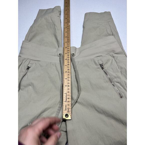 Athleta Tan Trekkie North Active Casual Simple Minimalist Jogger Womens 6 - Picture 6 of 9